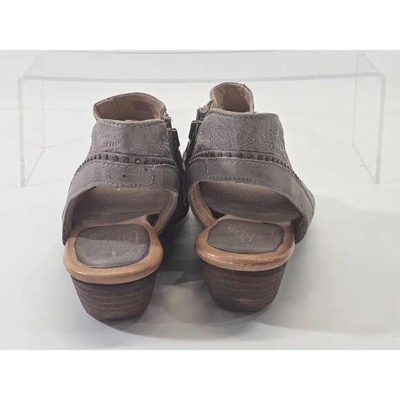 MIZ MOOZ Women's 39 / 8.5 Gray Leather Peep Toe Booties Sandals Heels Studded - Picture 5 of 7